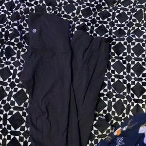 black lululemon align leggings